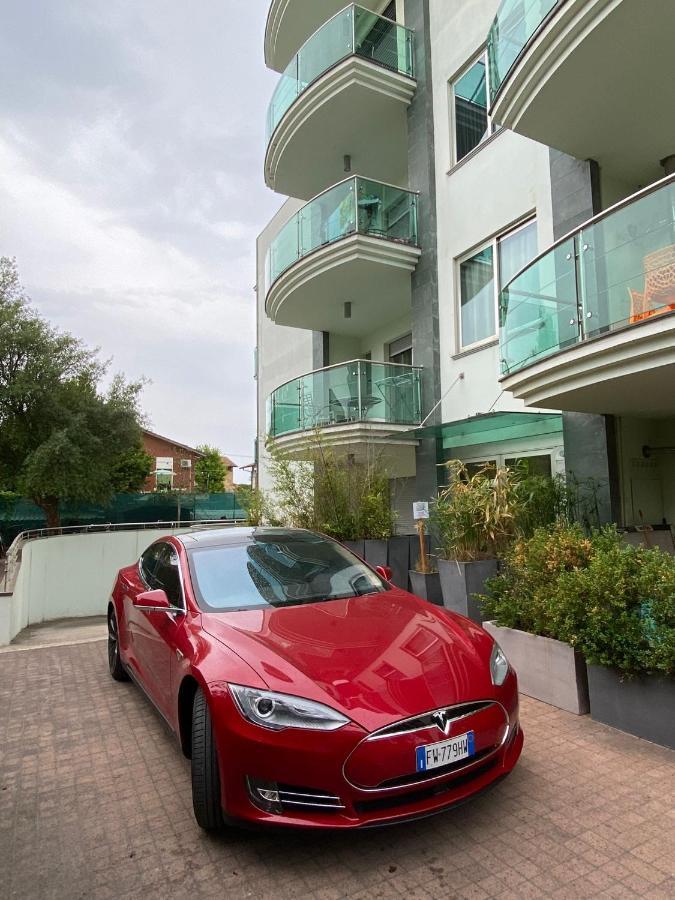 Residenza Villa Flores Bellaria-Igea Marina Eksteriør billede